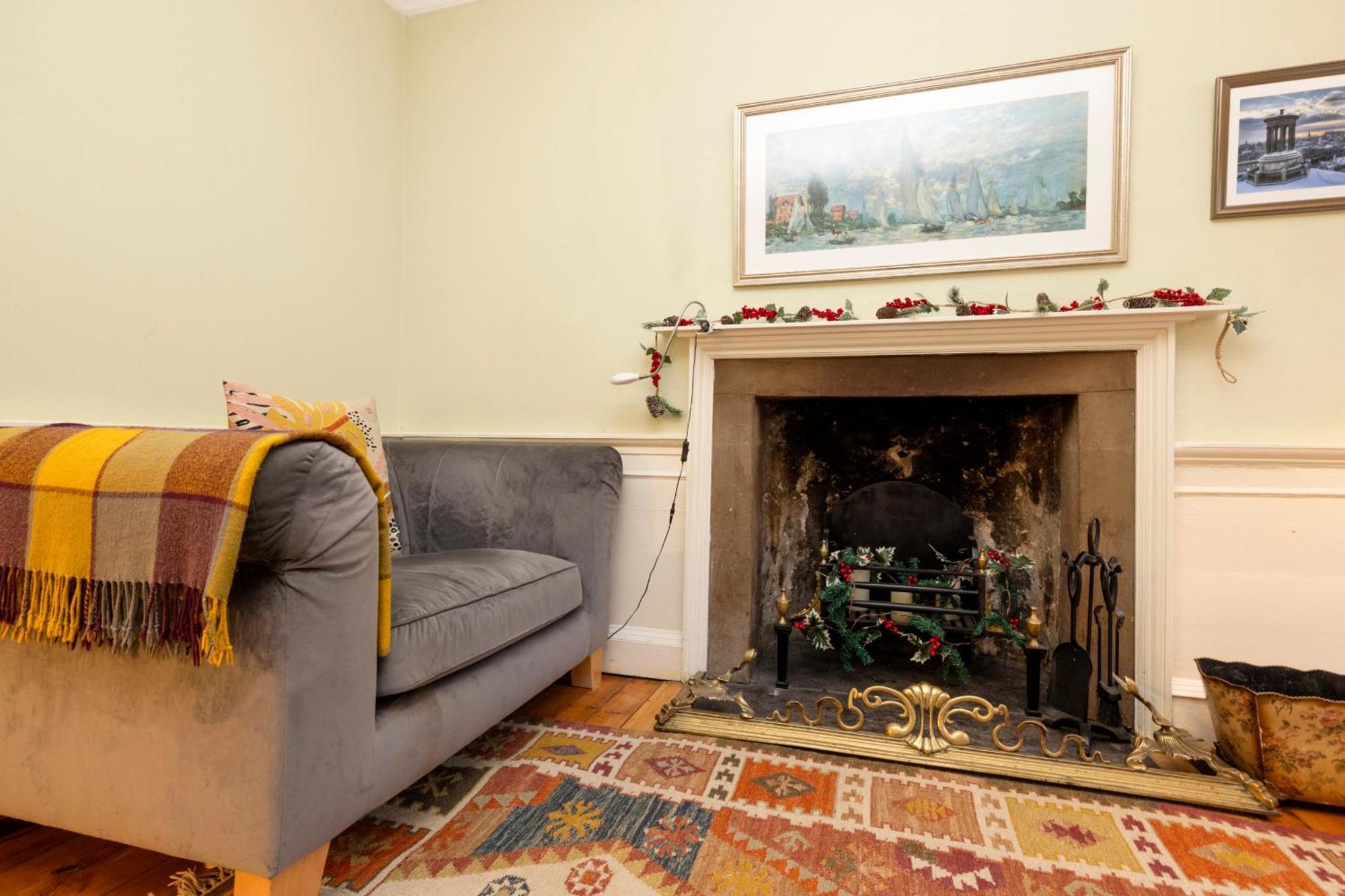 Joivy Beautiful Apartment, Private Garden, Calton Hill Εδιμβούργο Εξωτερικό φωτογραφία