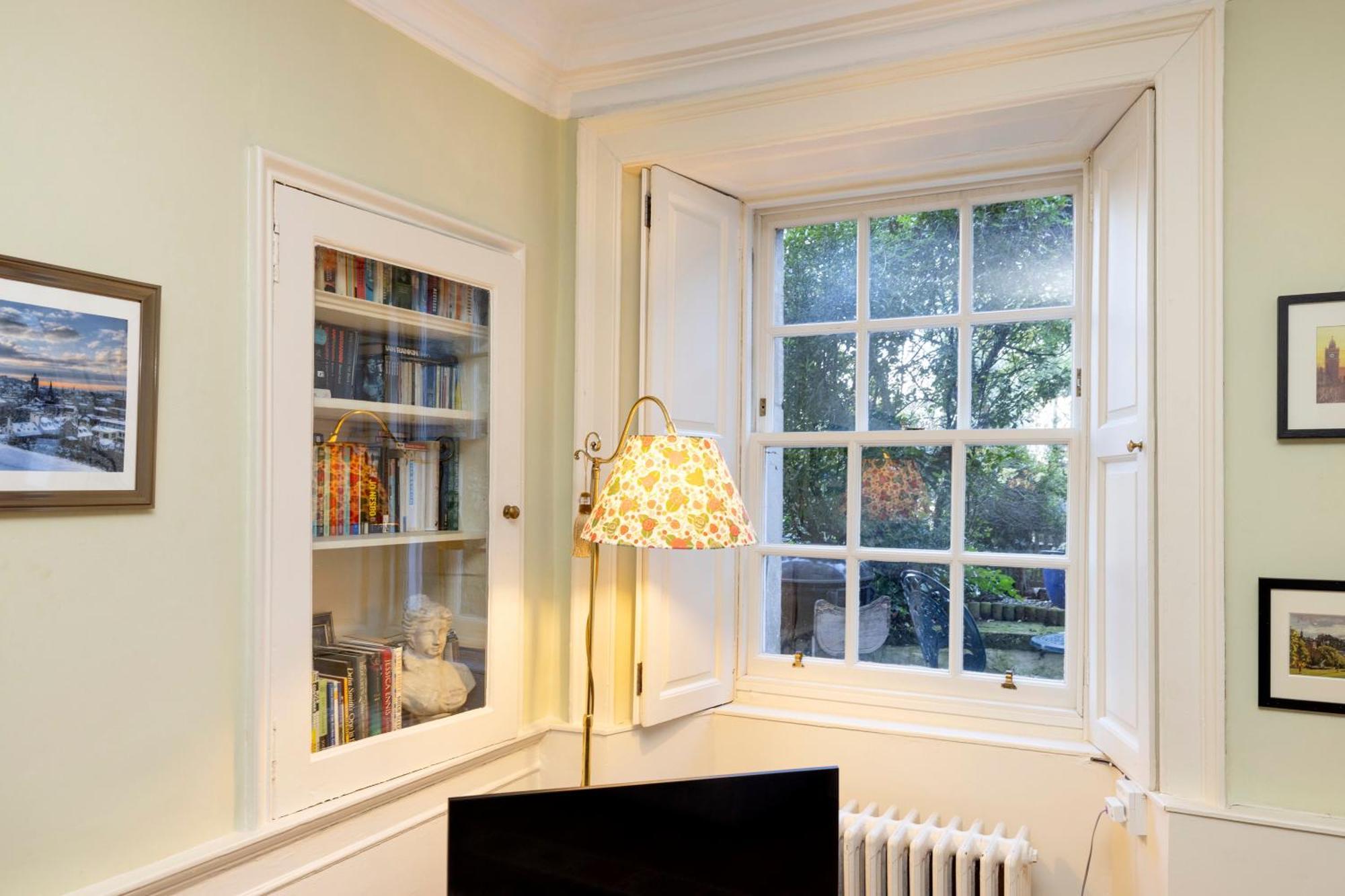 Joivy Beautiful Apartment, Private Garden, Calton Hill Εδιμβούργο Εξωτερικό φωτογραφία