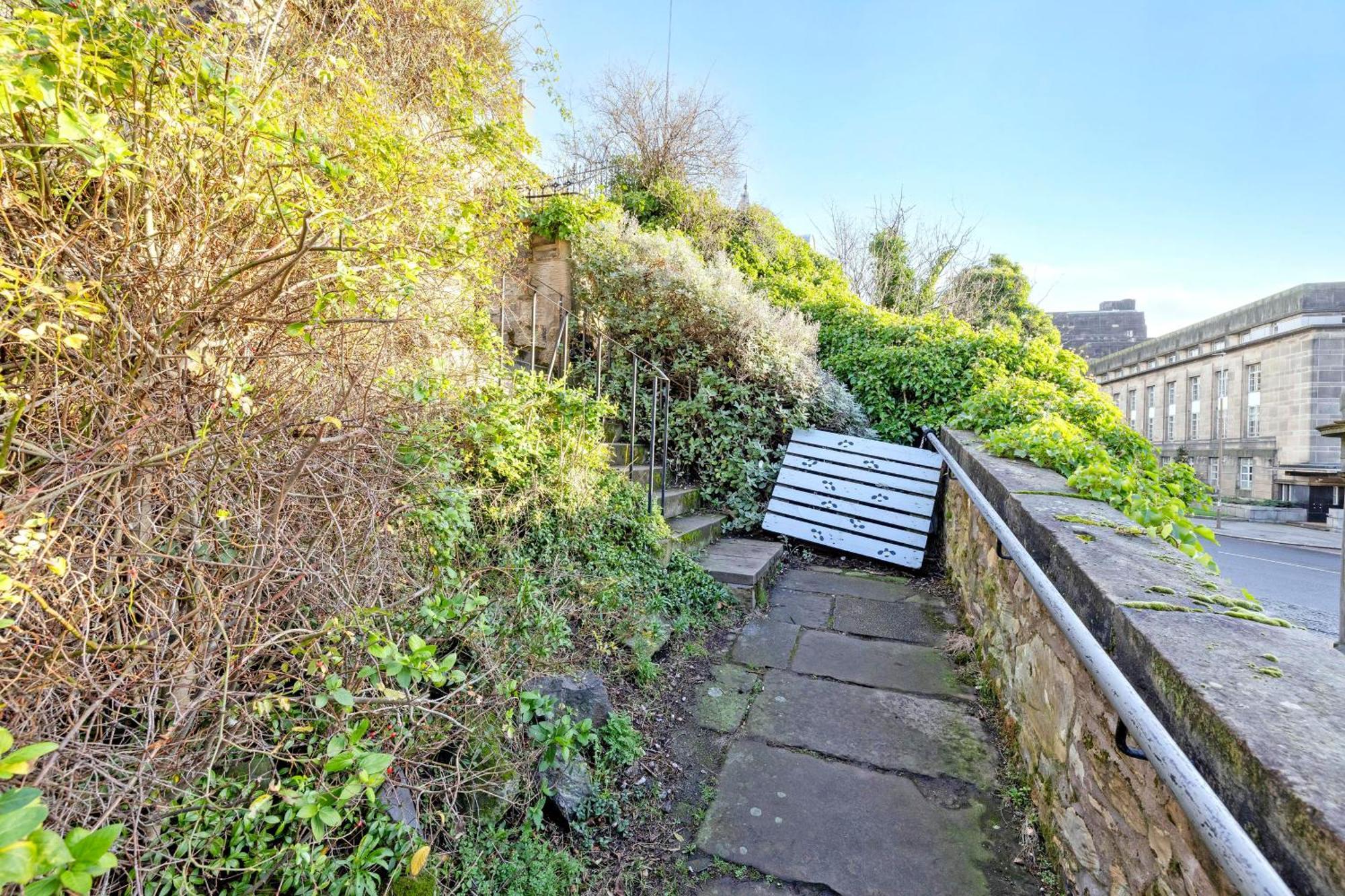 Joivy Beautiful Apartment, Private Garden, Calton Hill Εδιμβούργο Εξωτερικό φωτογραφία