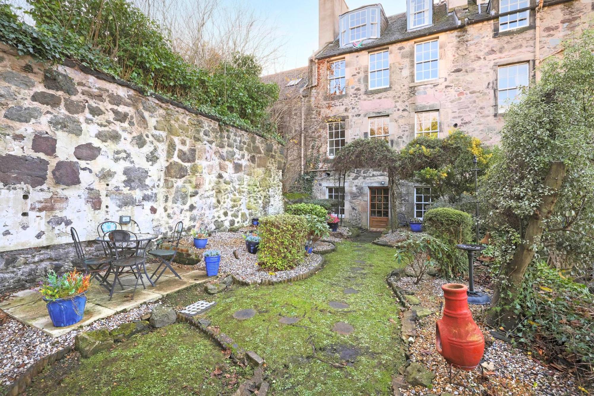Joivy Beautiful Apartment, Private Garden, Calton Hill Εδιμβούργο Εξωτερικό φωτογραφία