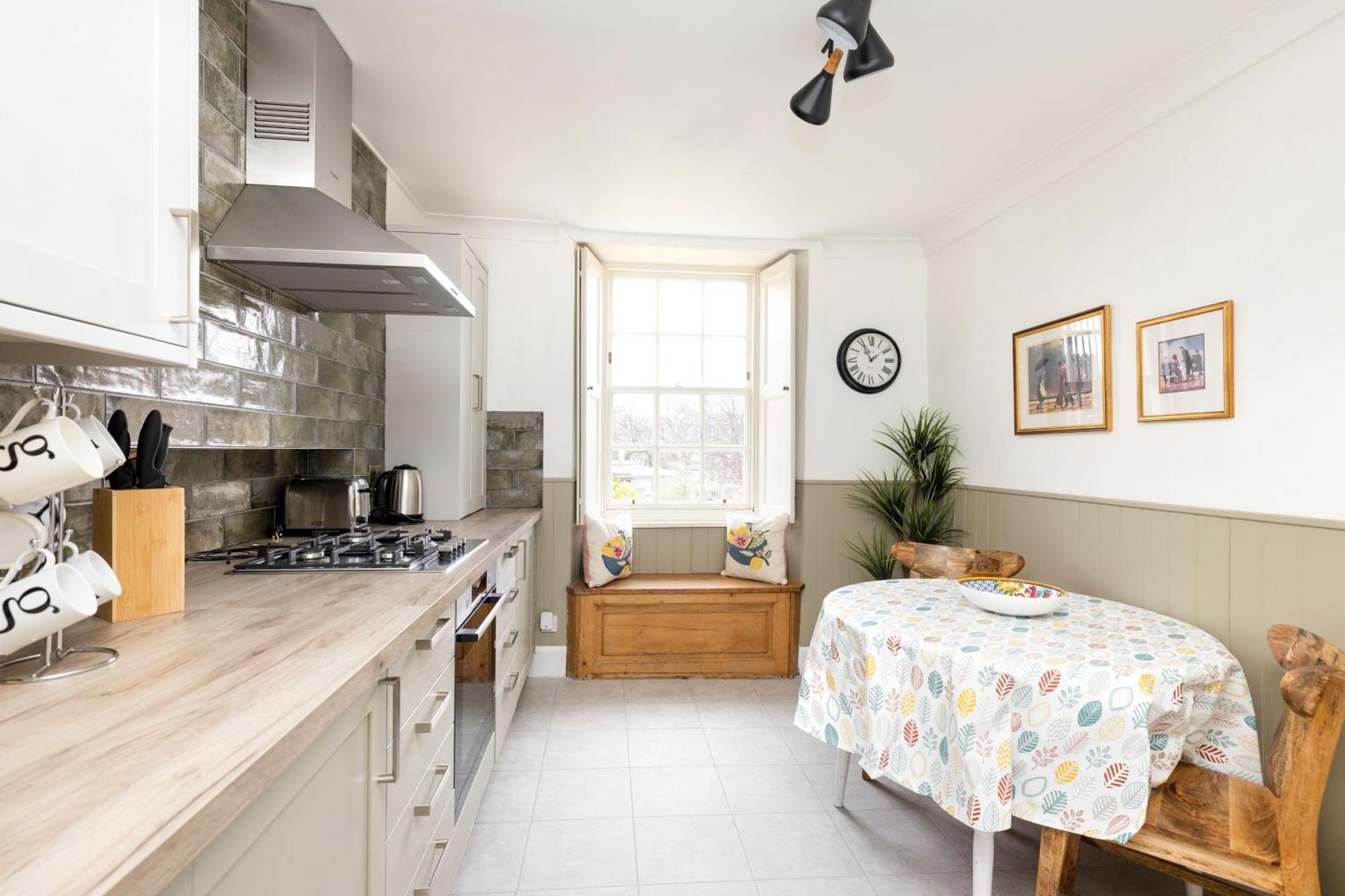 Joivy Beautiful Apartment, Private Garden, Calton Hill Εδιμβούργο Εξωτερικό φωτογραφία