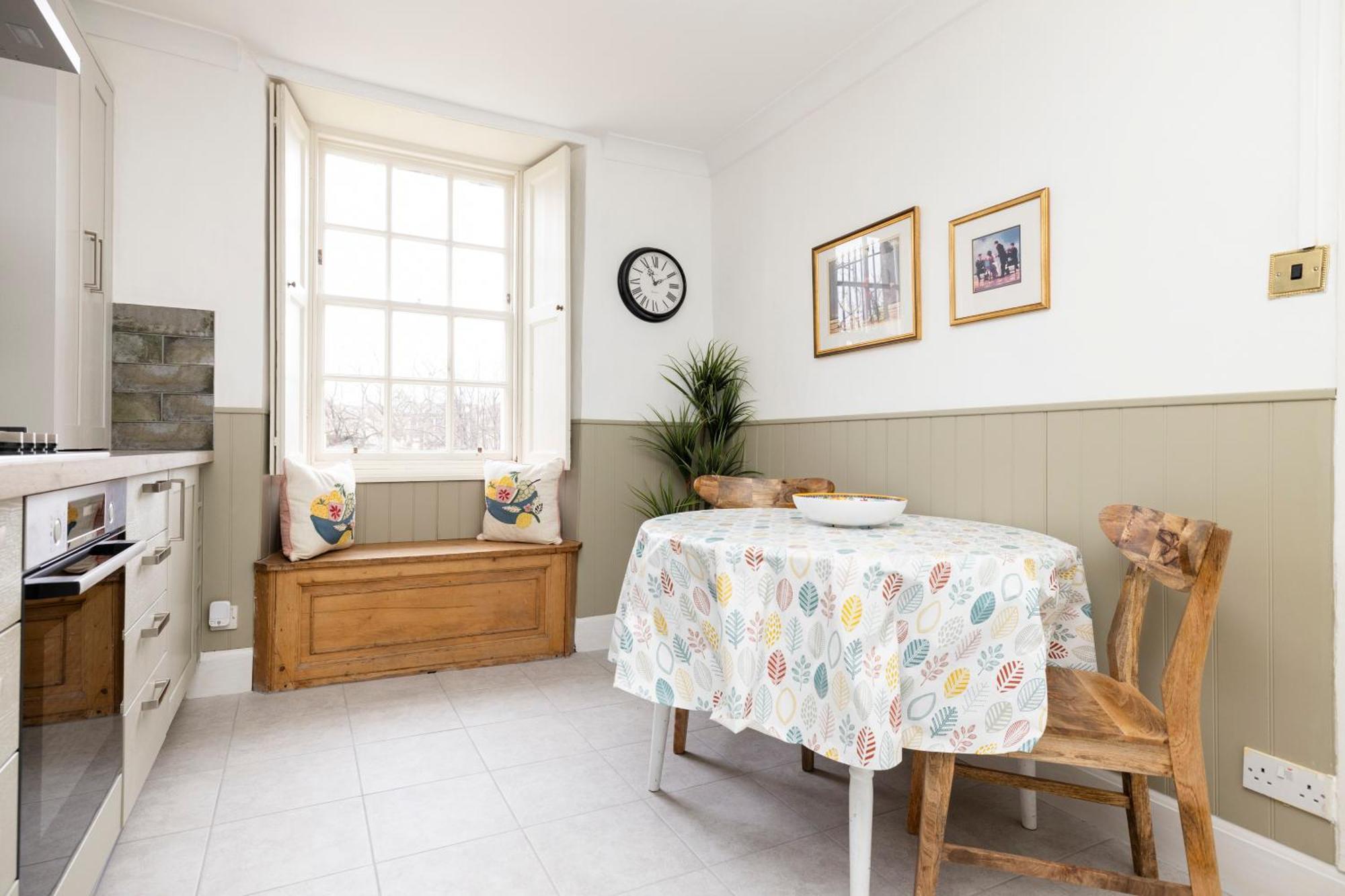 Joivy Beautiful Apartment, Private Garden, Calton Hill Εδιμβούργο Εξωτερικό φωτογραφία